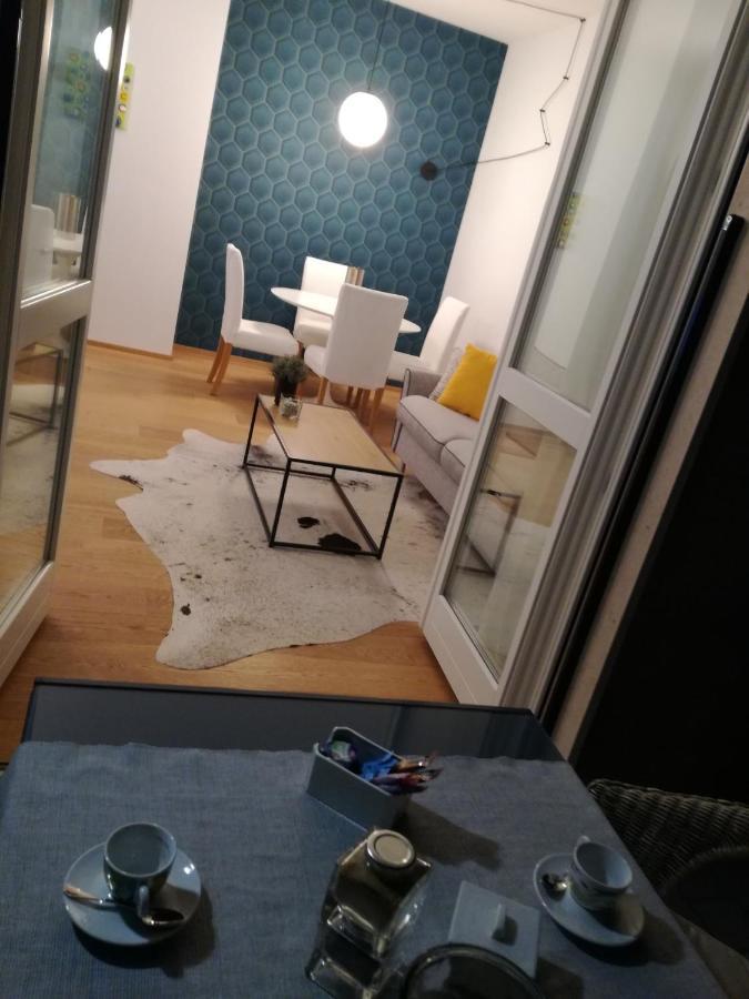 Suite 51 Appartamento Con Terrazzo A 50 Mt Dal Lago - Private Parking (Adults Only) Arona Εξωτερικό φωτογραφία