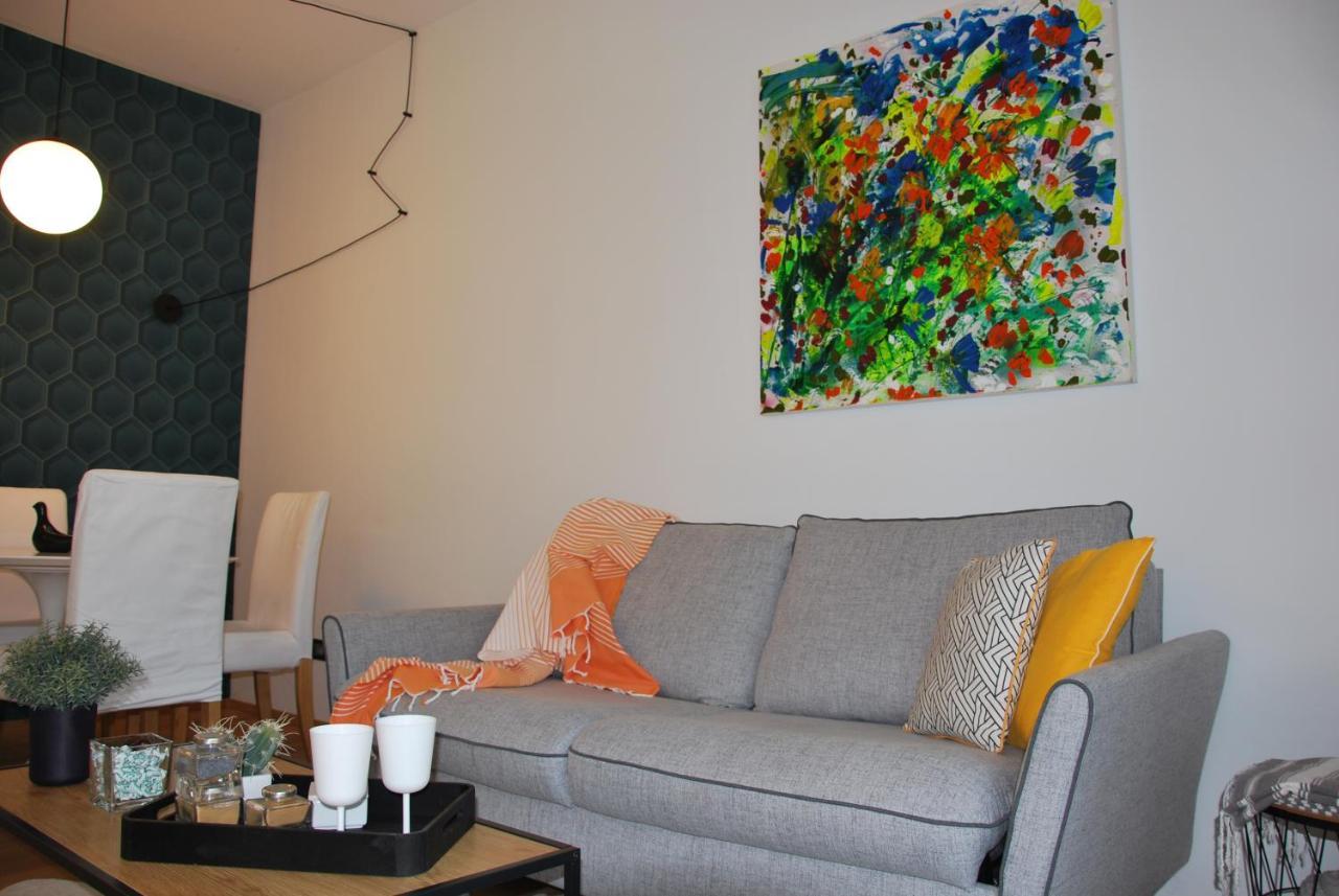 Suite 51 Appartamento Con Terrazzo A 50 Mt Dal Lago - Private Parking (Adults Only) Arona Εξωτερικό φωτογραφία