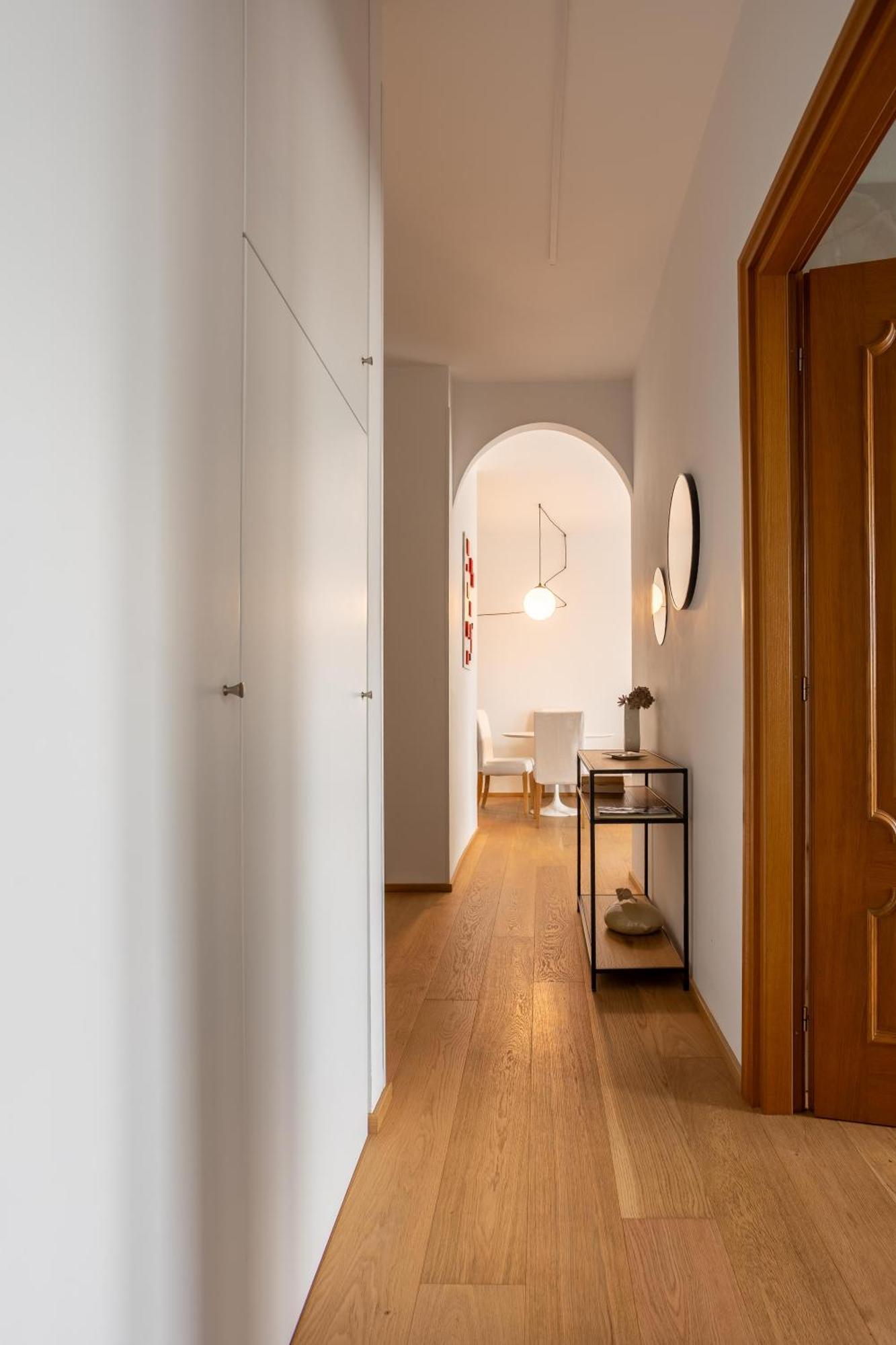 Suite 51 Appartamento Con Terrazzo A 50 Mt Dal Lago - Private Parking (Adults Only) Arona Εξωτερικό φωτογραφία